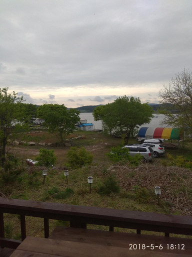 Others 4, Sooloyng Motel, Taean