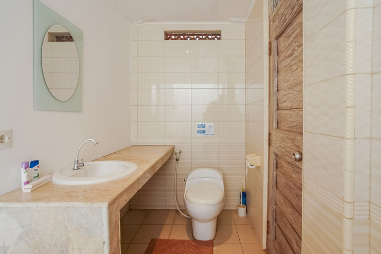 Bathroom 4