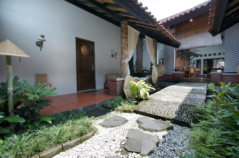 Exterior & Views 4, Casa De Palagan, Sleman