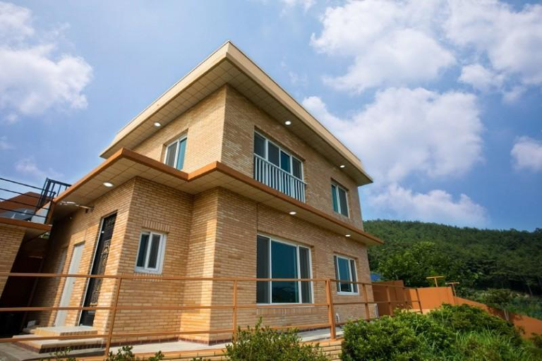 Others 5, Yeosu Aloha Pension, Yeosu