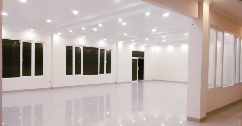 Business Facilities, Grand City Palu, Palu