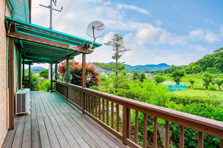 Others 3, Ganghwado Maeumui Jeongwon Pension, Ganghwa