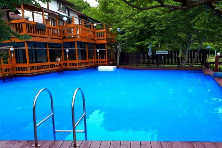 Sport & Beauty, Yangsan (Baenaegol) Evergreen Pension, Miryang