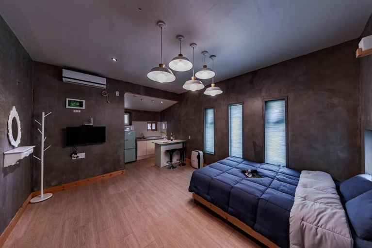 Others 5, Ulsan (Baenaegol) Libe Pension, Miryang