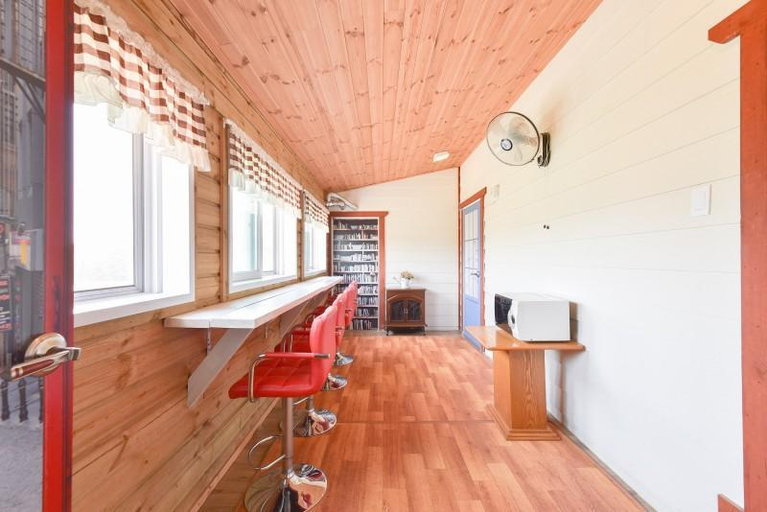 Others 4, Yongin Evergreen Pension, Yongin
