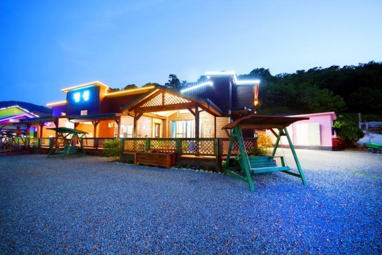 Others 5, Gwangyang Supsongnongwon Pension, Gwangyang