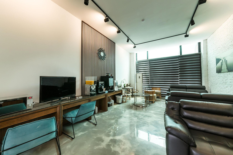 Others 4, Yongin Singal Lago, Yongin