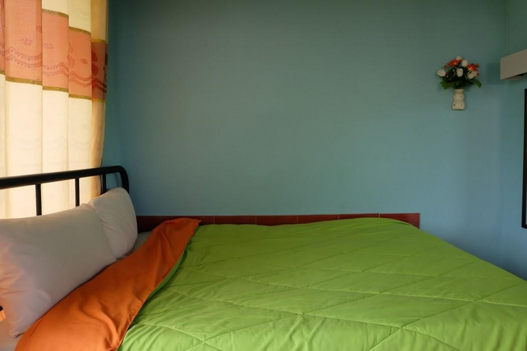 Bedroom 4, Khuan Pron Holiday Home, Muang Sakon Nakhon