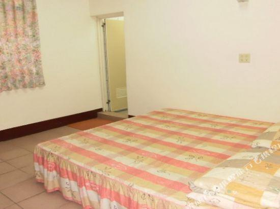 Others 4, Zhongguocheng B & B, Nantou