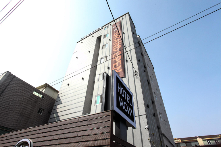 Yongin Hotel Wow, Yongin