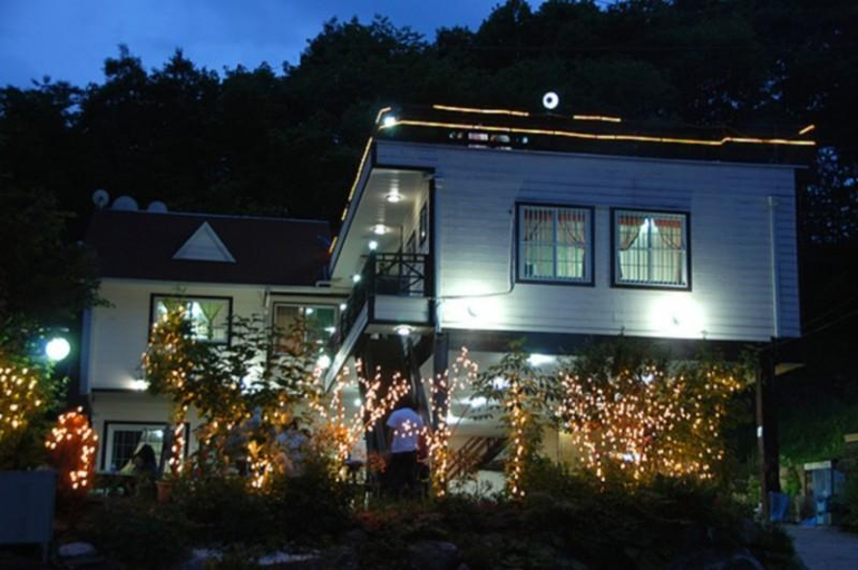 Exterior & Views 1, Gapyeong Yedam Valley Pension, Gapyeong