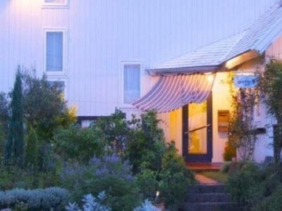 Others, Country Inn Galley, Itō