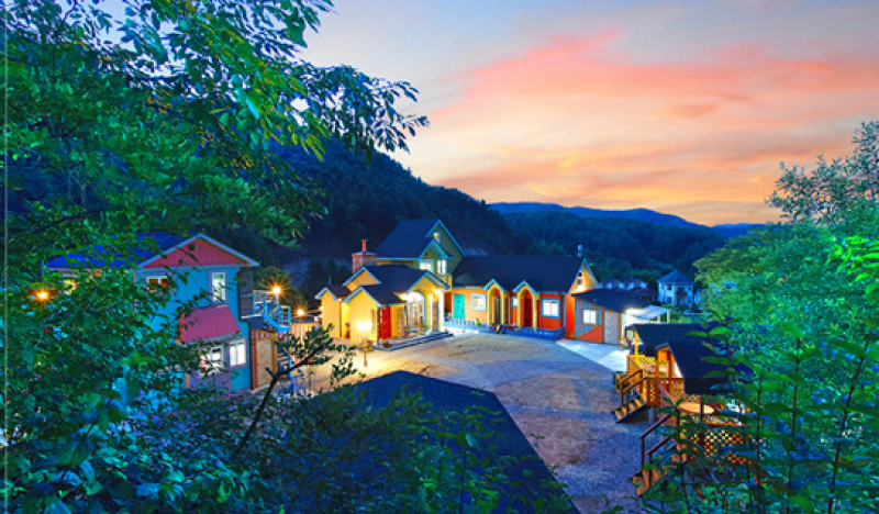 Exterior & Views, Yangpyeong Sudarak Pension, Yangpyeong