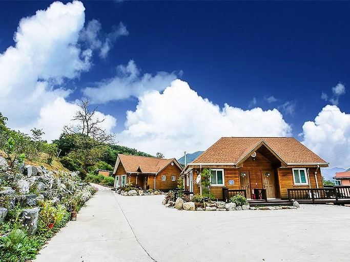 Others 4, Muju Hodunamu Pension, Muju