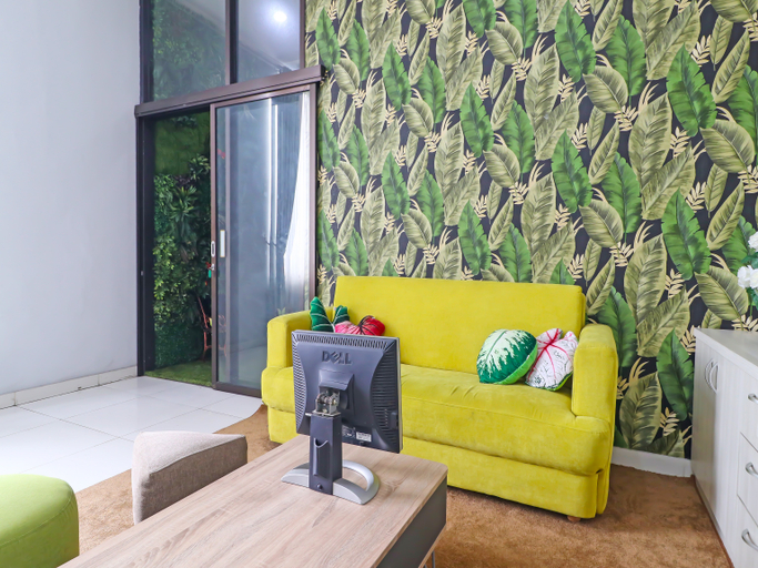Public Area 3, OYO 90498 Kandaga Guest House, Bandung
