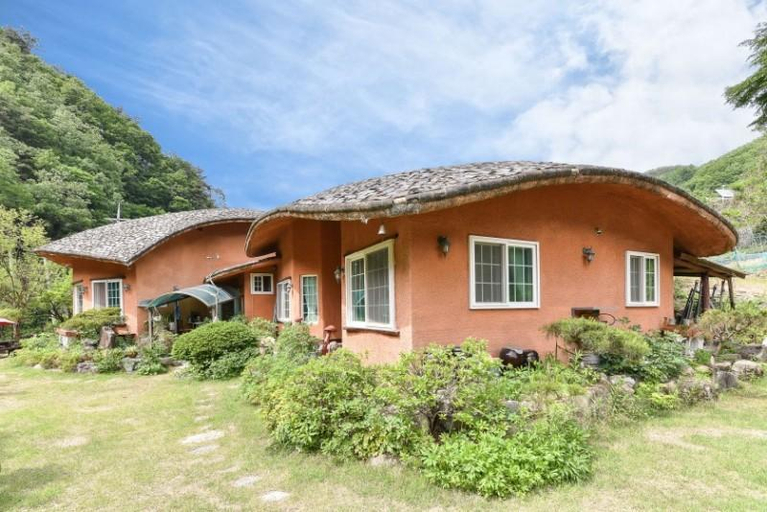 Exterior & Views 1, Hoengseong Haetbitdungji Pension, Hoengseong