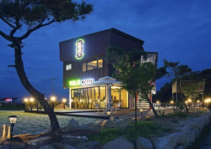 Exterior & Views 1, Gyeongju YOLO Pension, Gyeongju