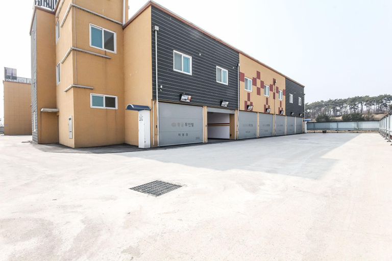 Exterior & Views 5, Busan Hwanggeum Drive-in Motel, Buan