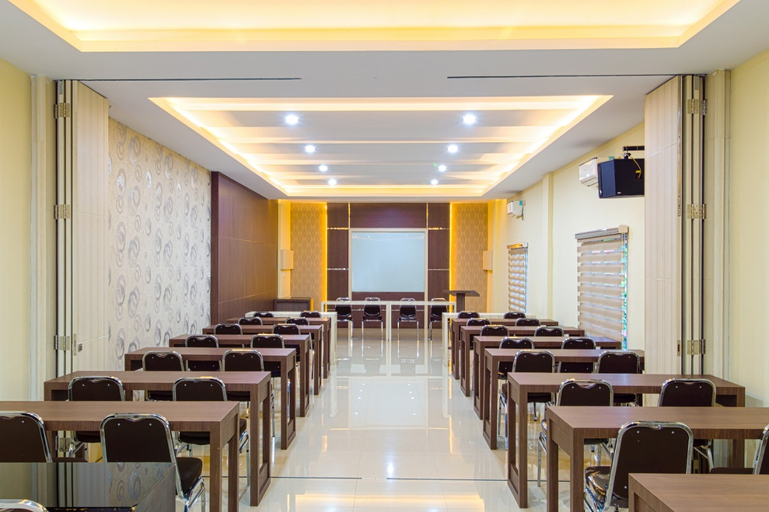 Business Facilities 5, New Holie Hotel, Pekanbaru