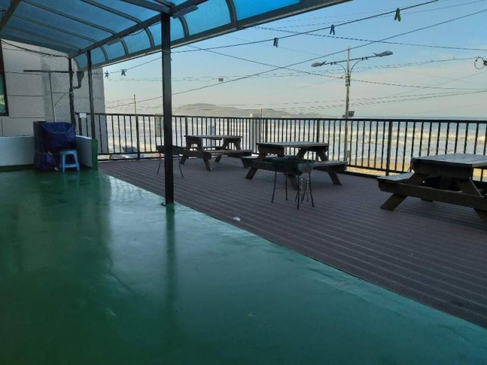 Others 2, Goseong Hoon Pension, Goseong