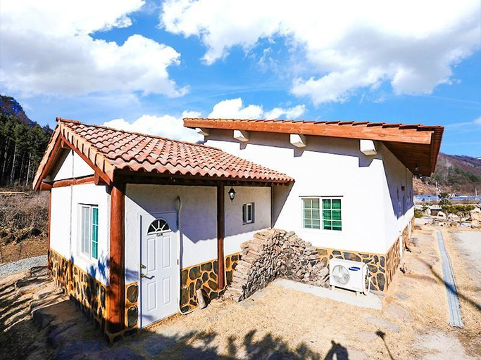 Exterior & Views 5, Pocheon Bidulginang Hwangto Pension, Pocheon