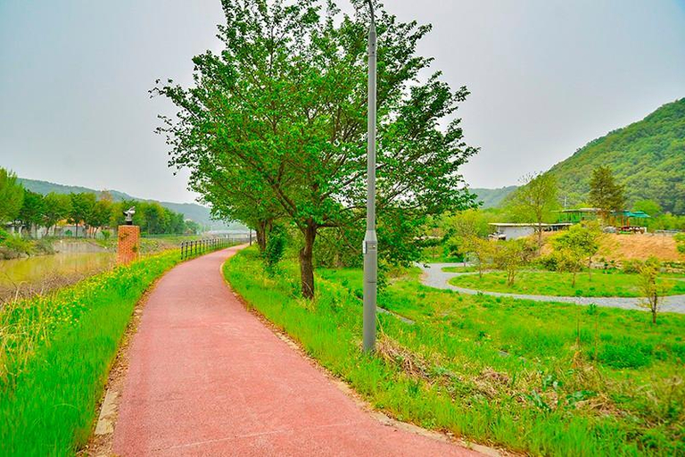 Others 4, Yongin Unhak Pension, Yongin