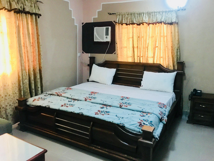 Bedroom 2, Mignonette Hotel & Suites, Oredo Edo