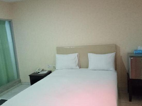 Others 3, Hotel Angkasa, East Jakarta