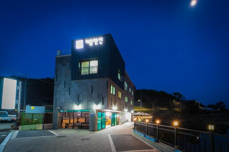 Others 2, Ulsan Ium Pension, Buk