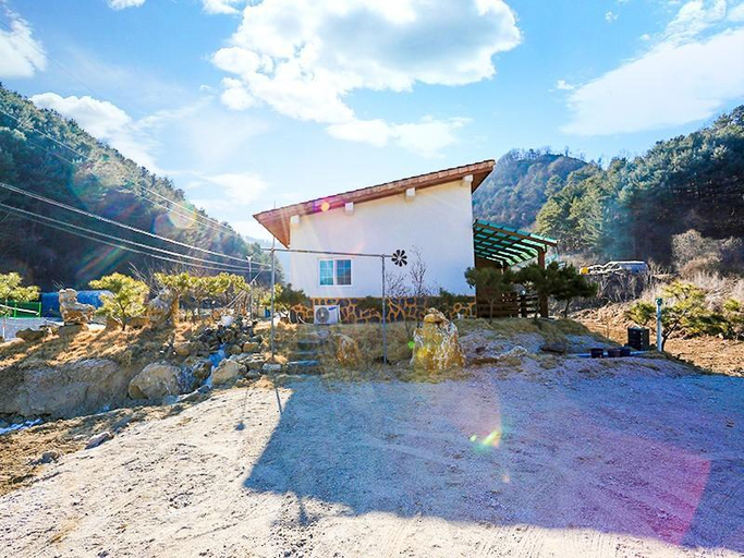 Exterior & Views 4, Pocheon Bidulginang Hwangto Pension, Pocheon