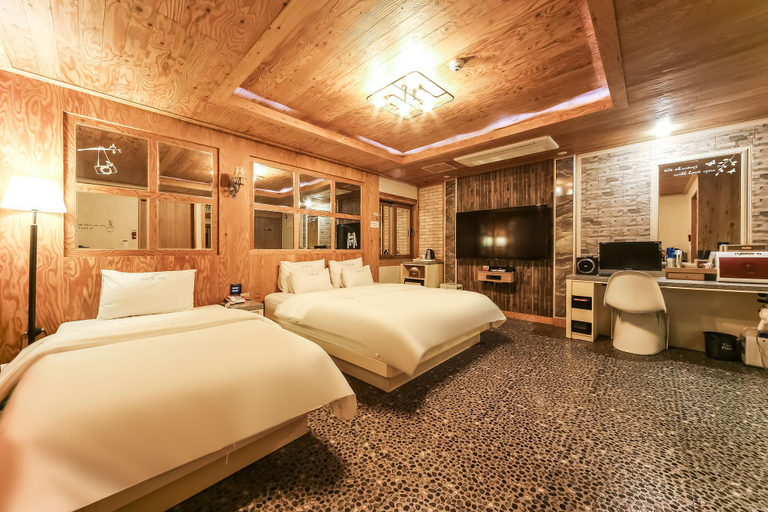 Bedroom, Ulsan Mugeodong Time, Ulju