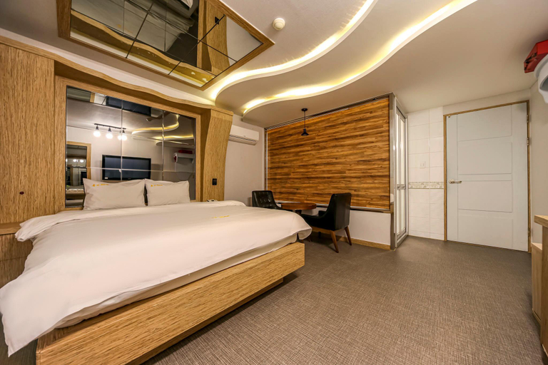 Bedroom 2, Andong All In, Andong