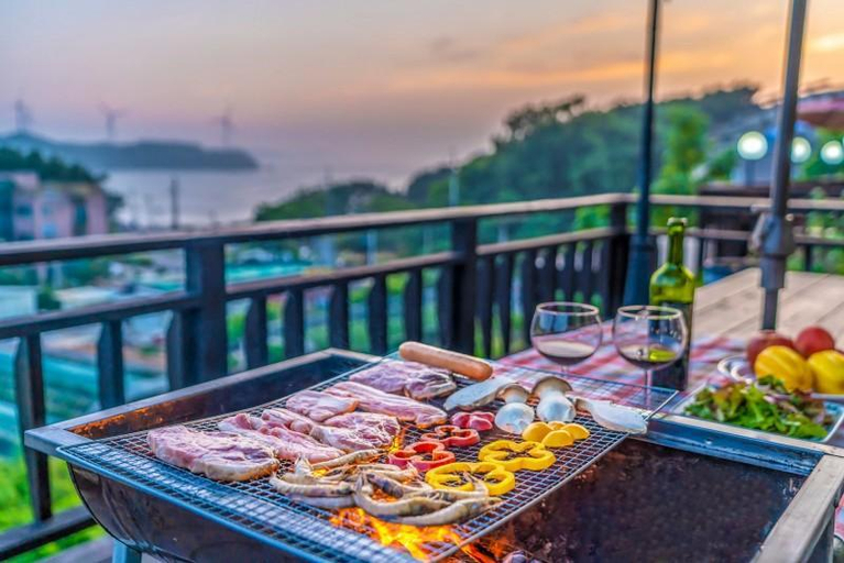 Food & Drinks 4, Daebudo Grand Blue Pension, Ongjin