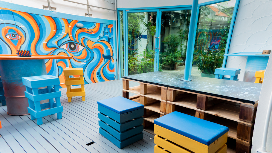 Public Area 2, Bodega Soi 23 Bangkok, Wattana
