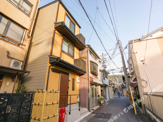 2, Kyotofish·Yasaka, Kyoto