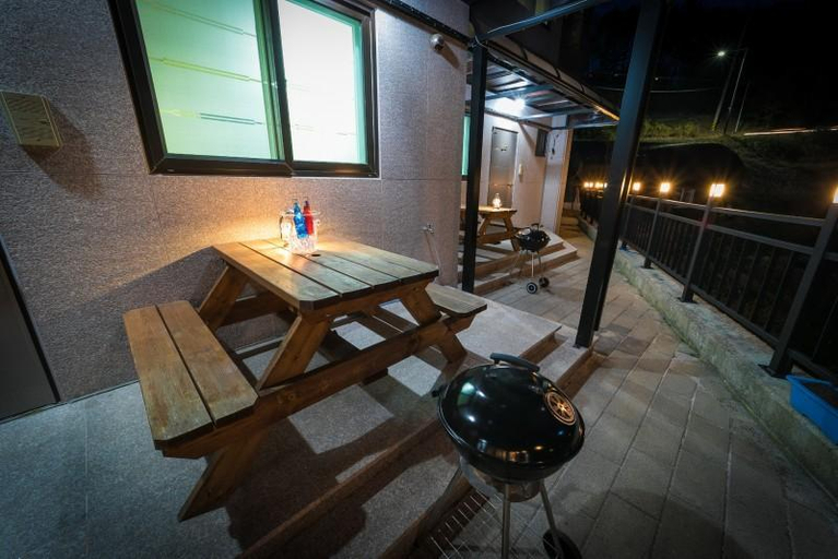 Others 1, Ulsan Ium Pension, Buk