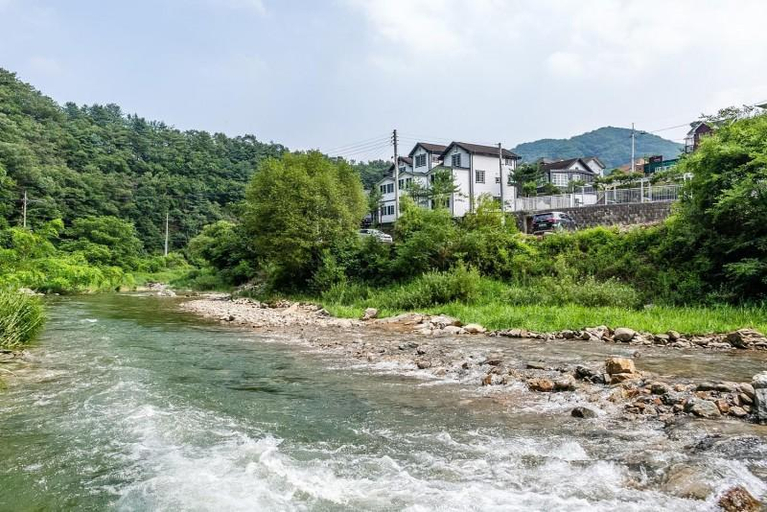 Others 5, Red Pension Gapyeong, Gapyeong