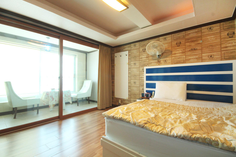 Bedroom 2, Namhae Milford, Namhae