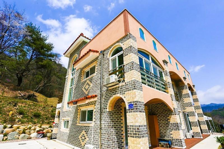 Muju Solhyanggi Pension, Muju