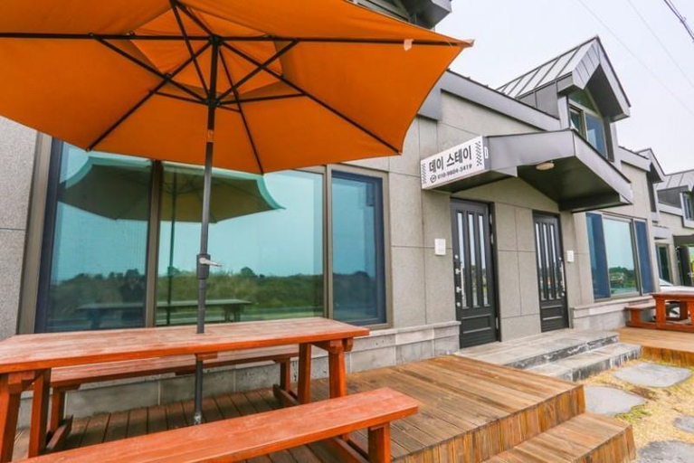 Exterior & Views 4, Seogwipo Day Stay House Pension, Seogwipo