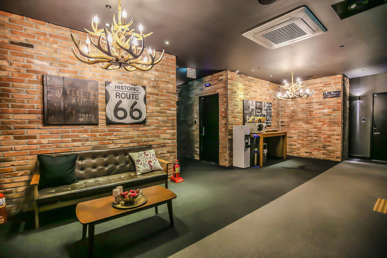 Others 4, Eumseong Chungbukyeoksindosi H Motel, Eumseong