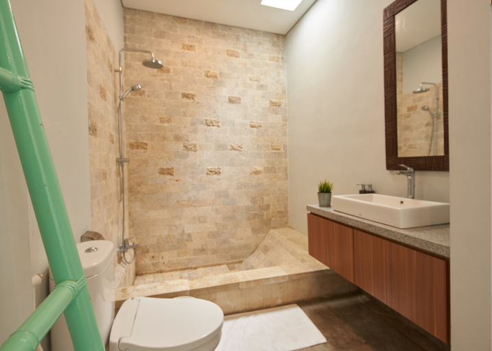 Bathroom 3, Prema Uja Villas, Gianyar