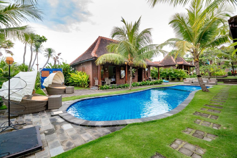 Arton Resort & Beach Club, Jembrana