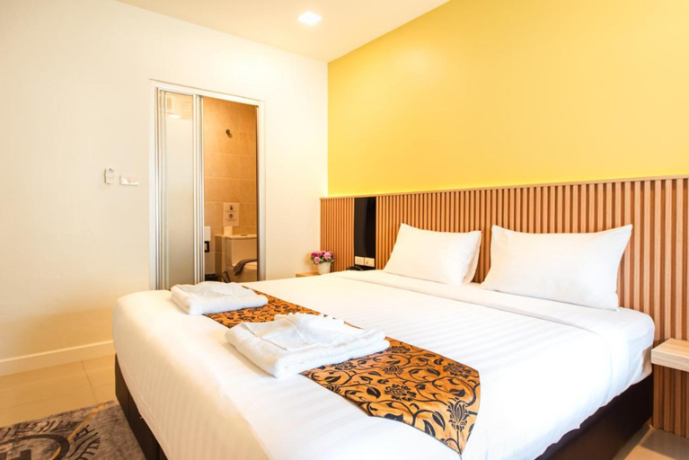 Bedroom 3, The Golden Ville Boutique Hotel, Pattaya