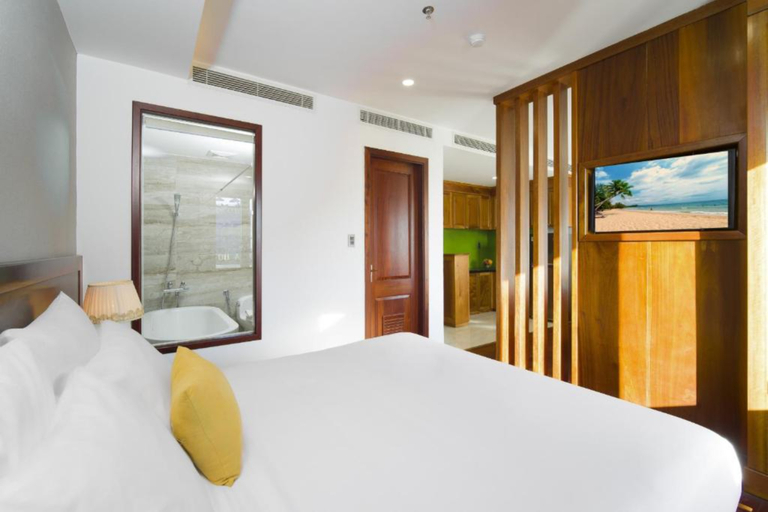 Bedroom 4, Sunny Ocean Hotel & Spa, Da Nang