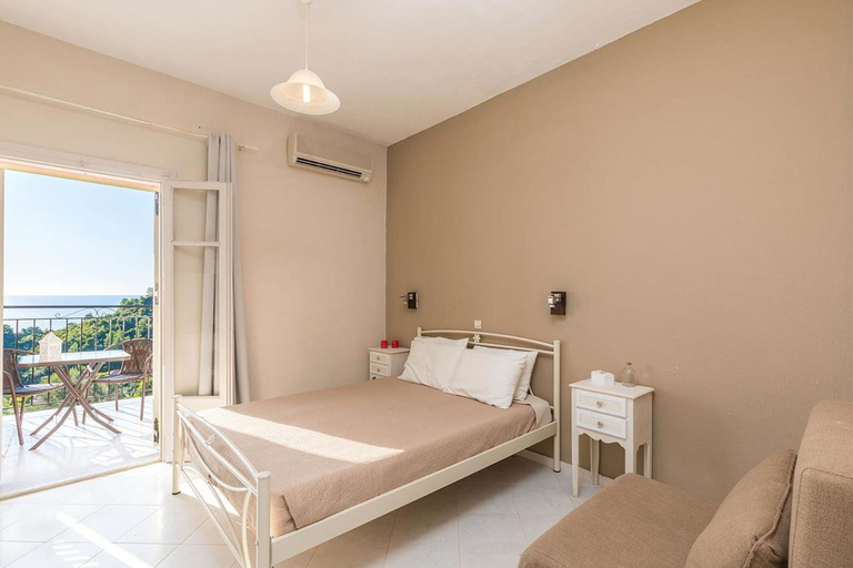 Bedroom, Studio Apartments Escape, Swimming Pool - Pelekas Beach, Ionian Islands