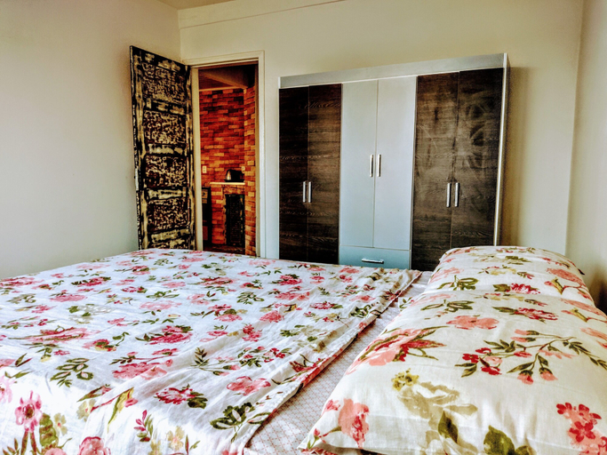 Bedroom 1, Lady Beach, Laguna