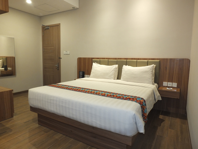 Bedroom 4, W Three Style Hotel Makassar, Makassar