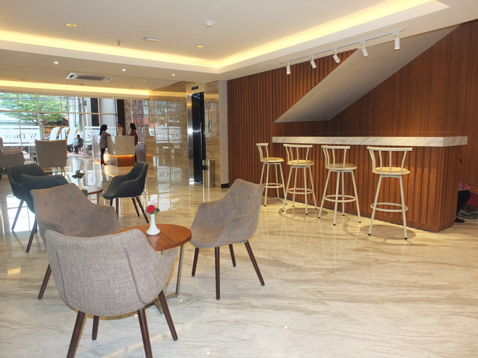 Food & Drinks 2, W Three Style Hotel Makassar, Makassar