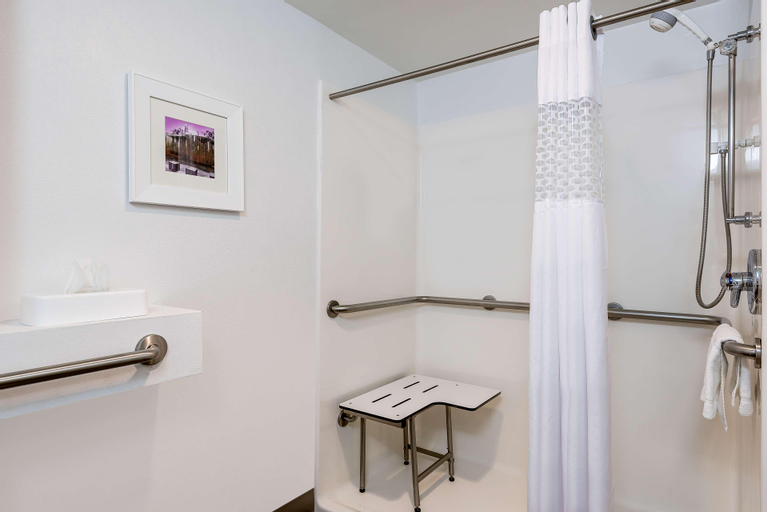 Bathroom 5